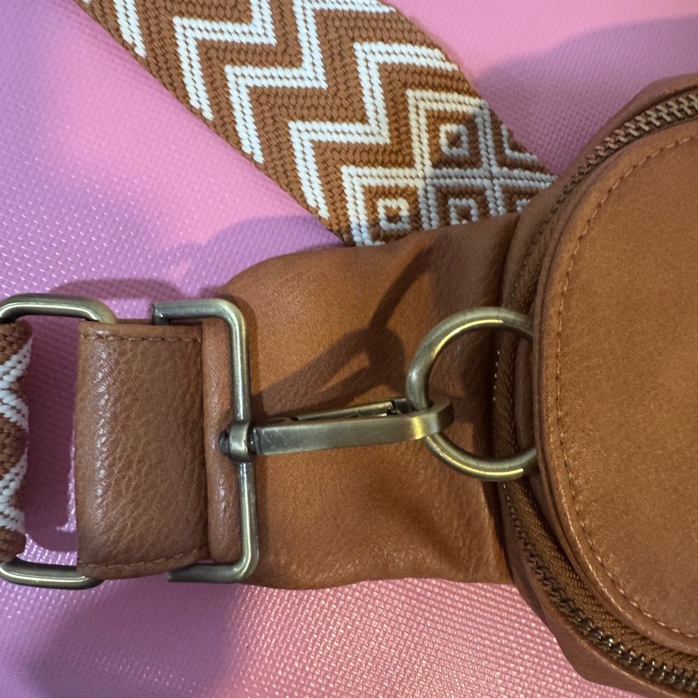 Anthropologie Urban Originals Liberty Sling Bag Tan Crossbody - Picture 5 of 9